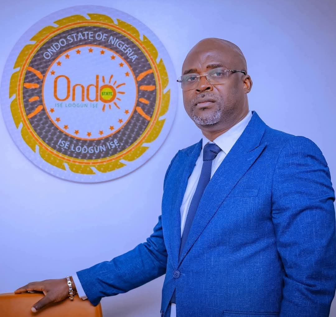 The Director General of Opomulero Group, Hon. Olasupo Olakunori, expresses his heartfelt appreciation to Hon. Abayomi Olasanya, Chief of Protocol (COP) to the Ondo State Government, for his sincere support during the burial ceremony of my beloved mother.